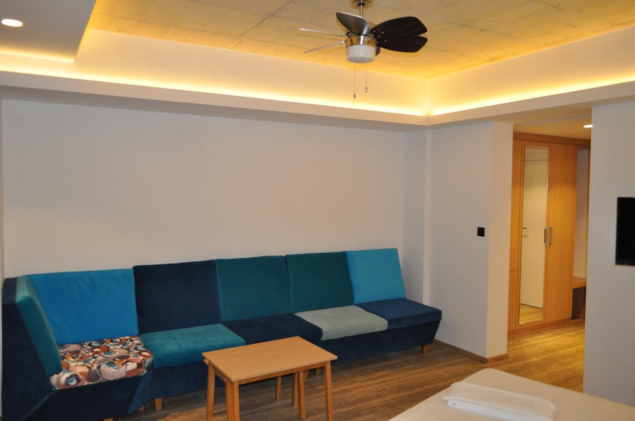 Hotel Тюленово Экстерьер фото