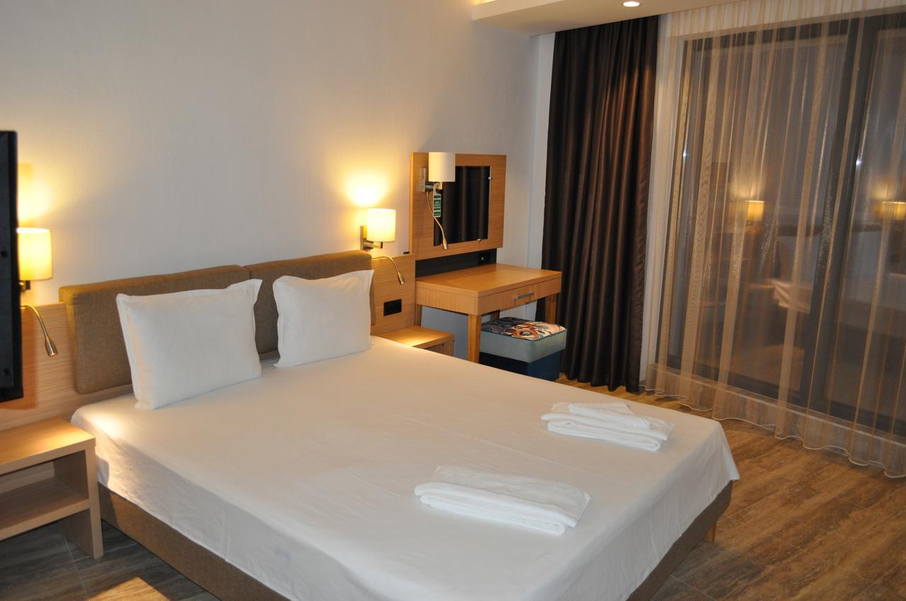 Hotel Тюленово Экстерьер фото